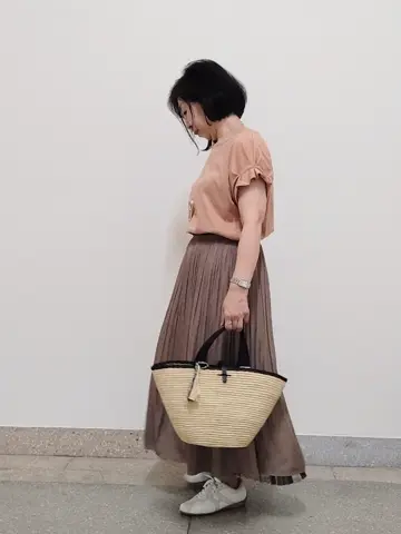 自由区 井上 コーディネート画像