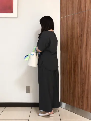 自由区 伊藤 コーディネート画像