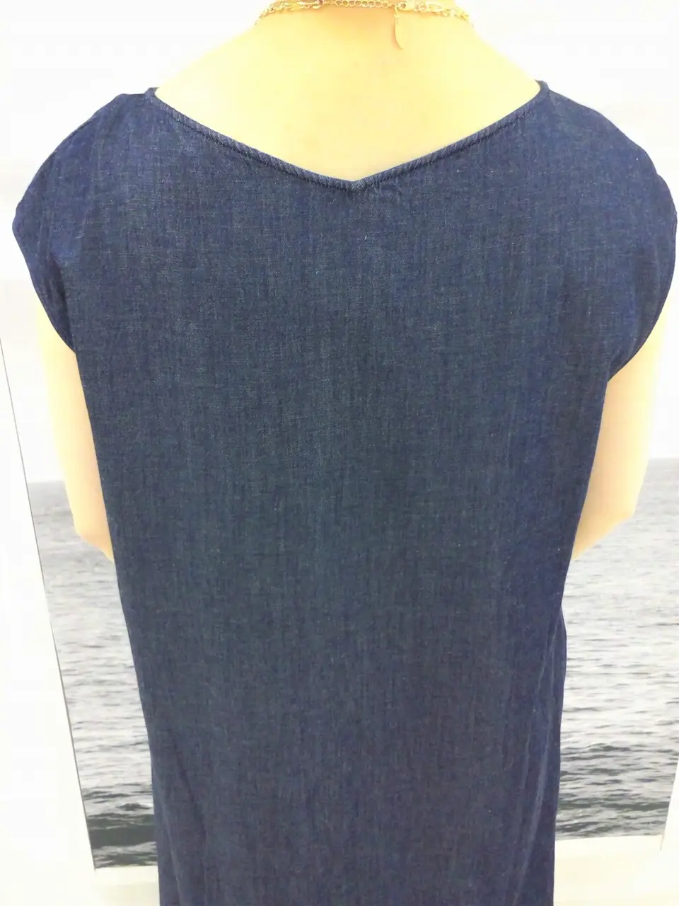 自由区 中鉢 コーディネート画像