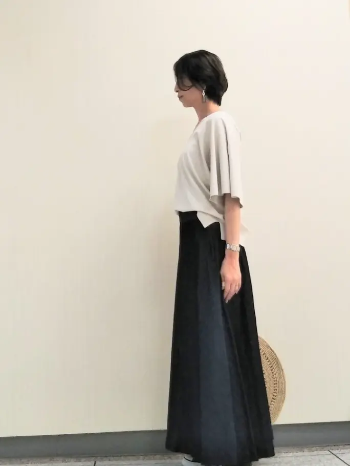 自由区 浅野 コーディネート画像