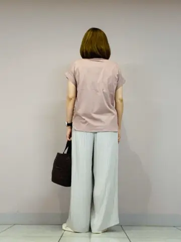 自由区 早川 コーディネート画像