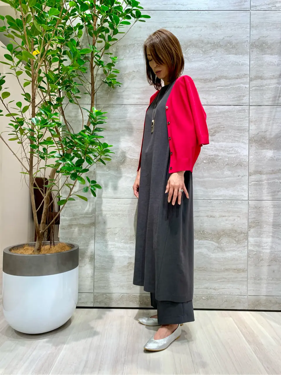 自由区 Ishii コーディネート画像