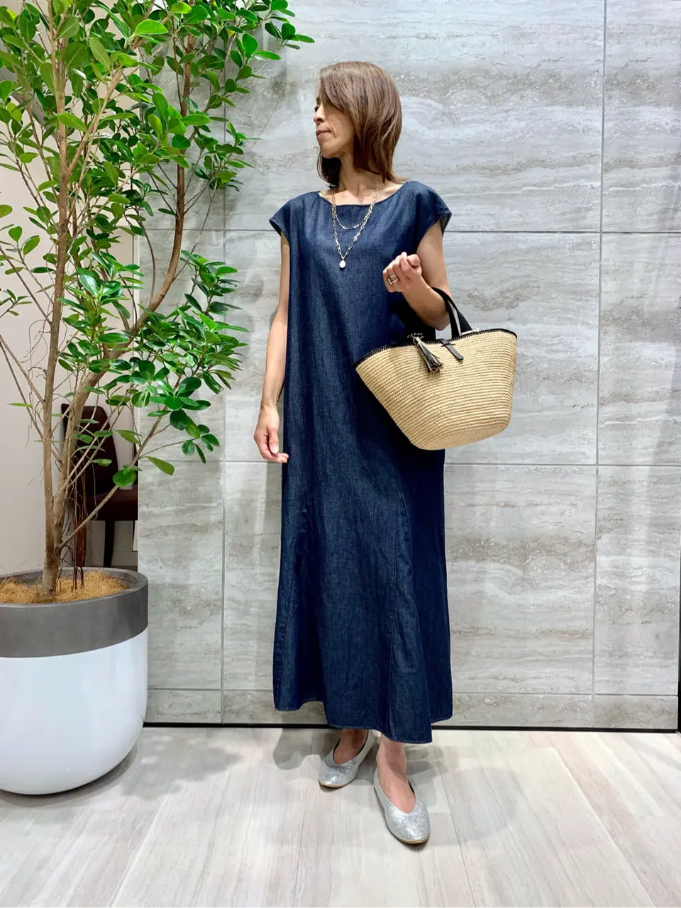 自由区 Ishii コーディネート画像