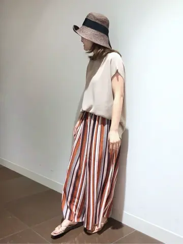 自由区 古宮 コーディネート画像