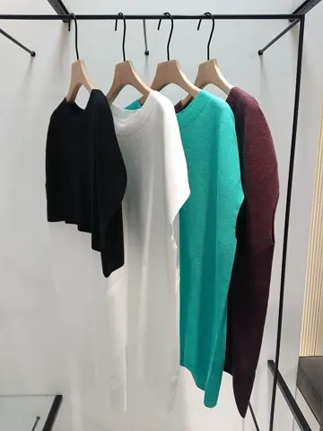 自由区 近藤 コーディネート画像