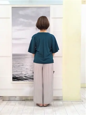 自由区 中鉢 コーディネート画像