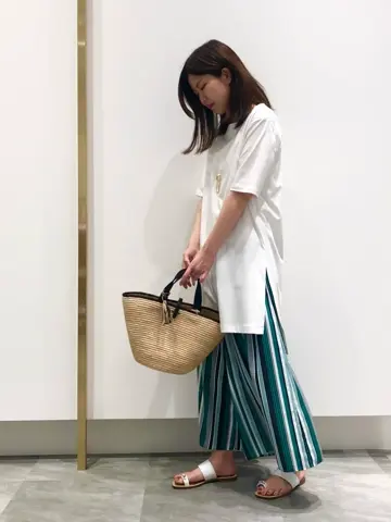 自由区 小林 コーディネート画像