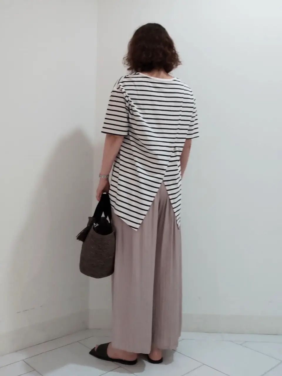 自由区 ナオミ コーディネート画像