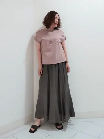 自由区 ナオミ コーディネート画像