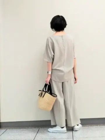 自由区 浅野 コーディネート画像