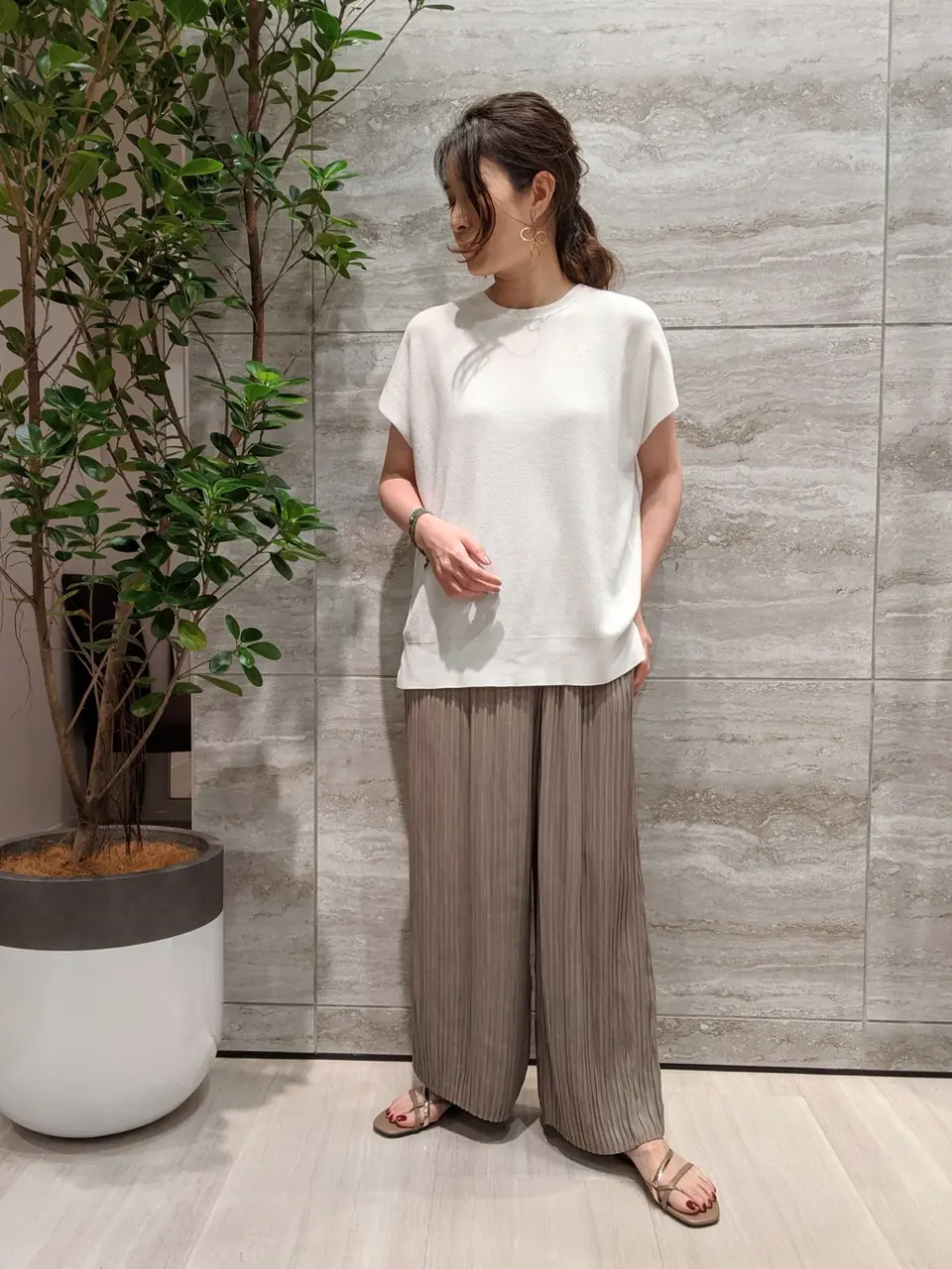 自由区 Nakai コーディネート画像