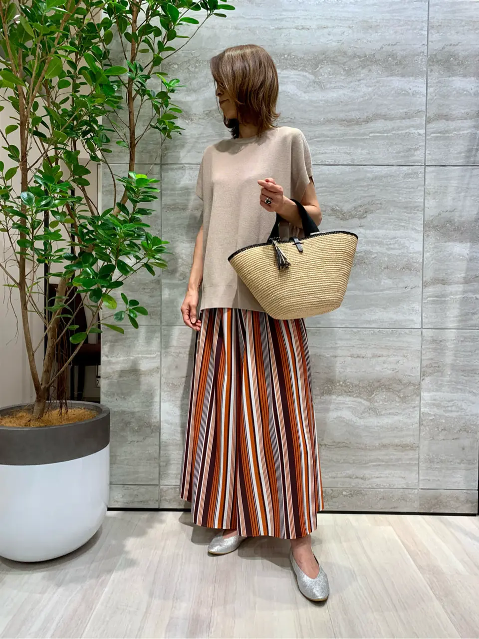 自由区 Ishii コーディネート画像