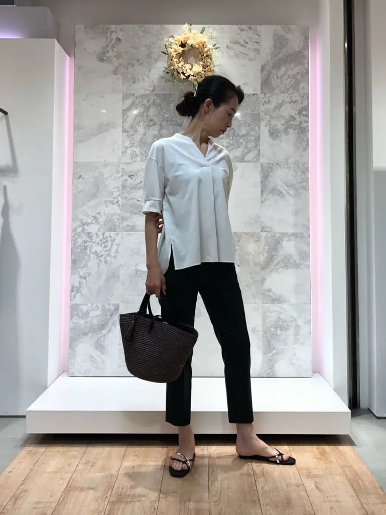 自由区 中尾 コーディネート画像