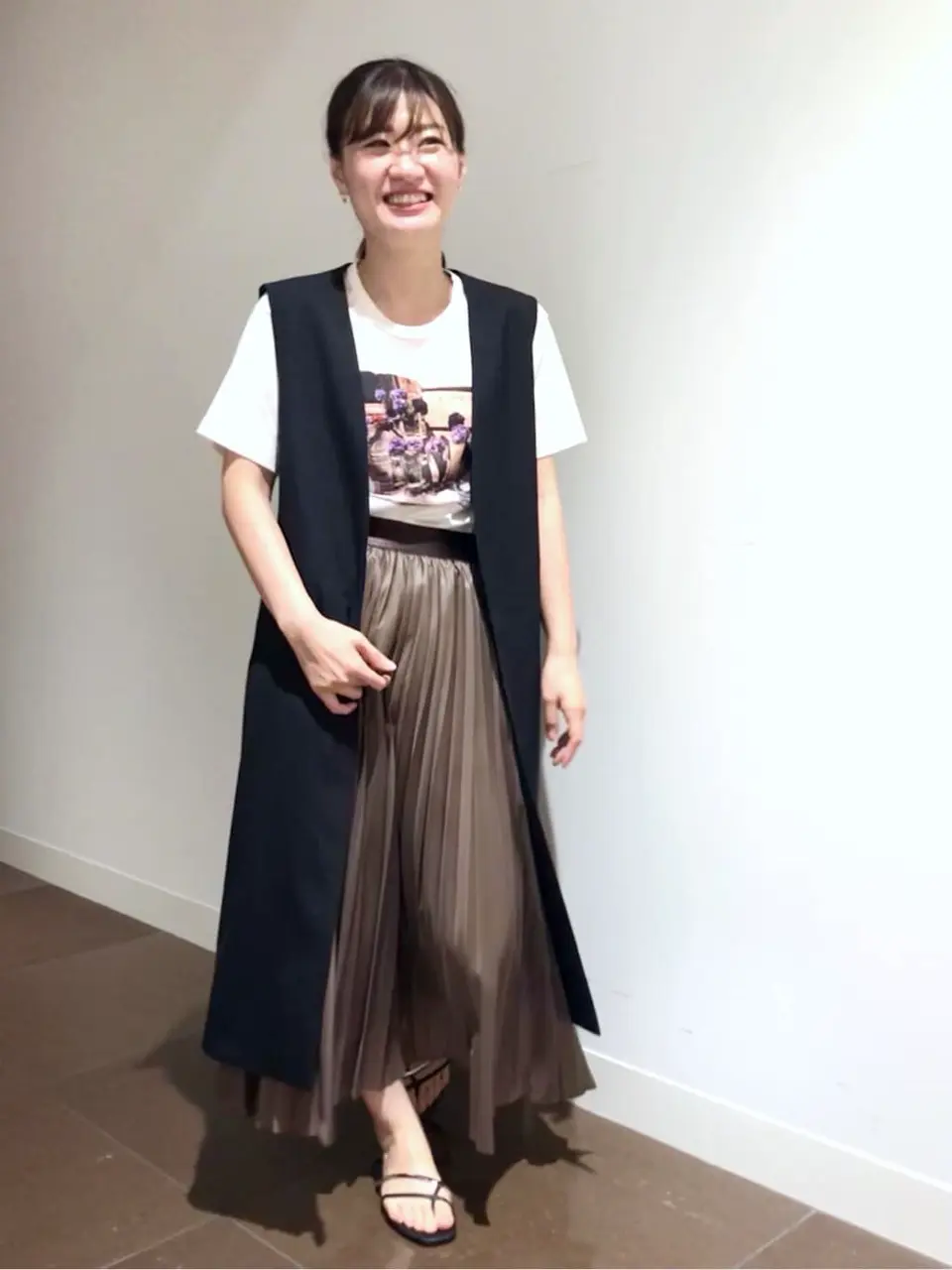 自由区 古宮 コーディネート画像