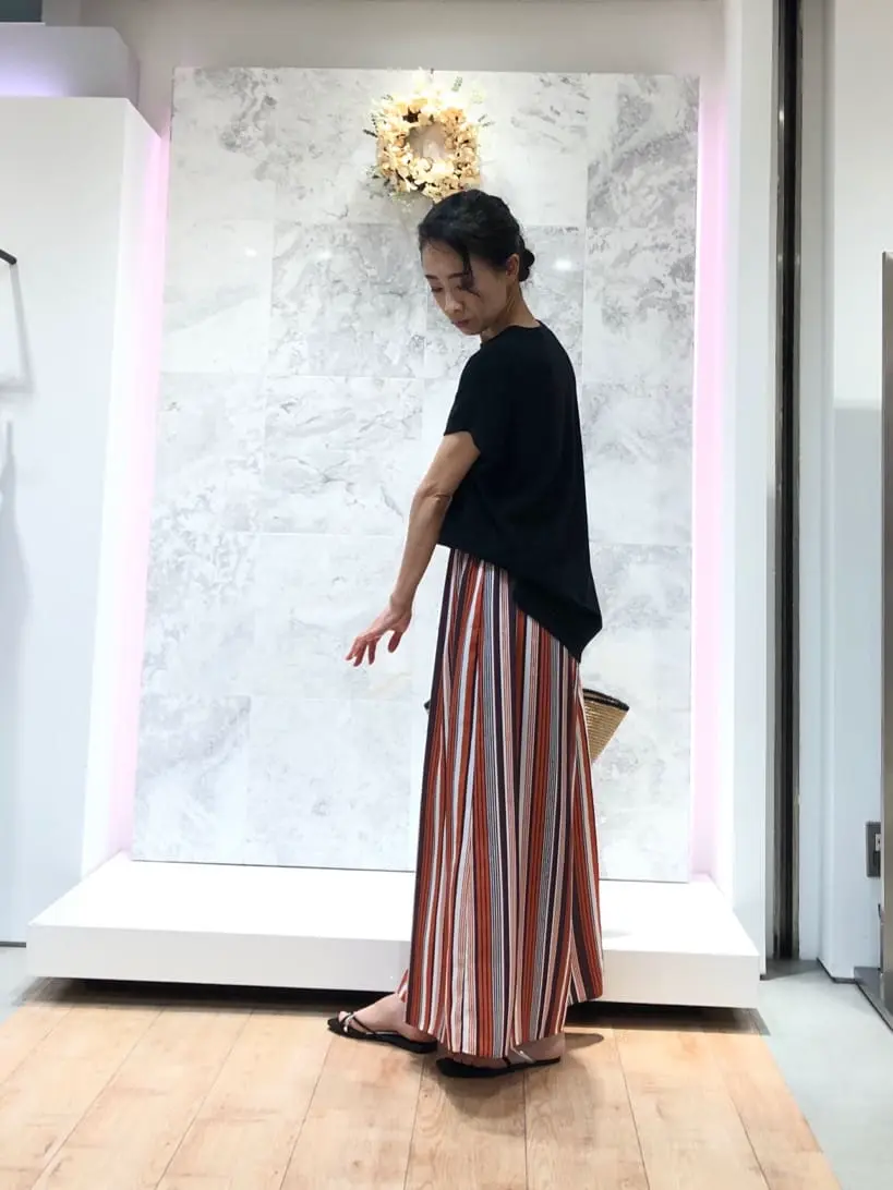 自由区 中尾 コーディネート画像