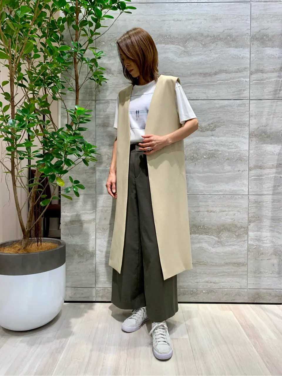 自由区 Ishii コーディネート画像