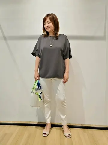 自由区 eri コーディネート画像