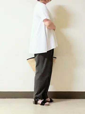 自由区 宇野 コーディネート画像