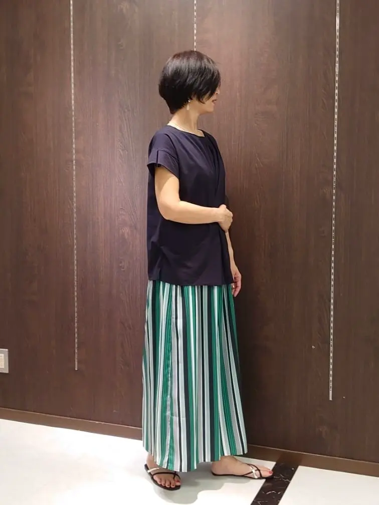 自由区 井上 コーディネート画像