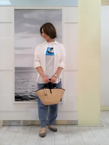 自由区 中鉢 コーディネート画像