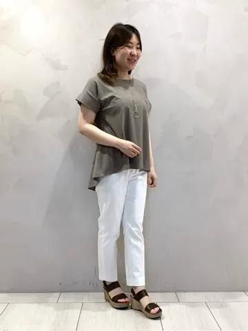 自由区 古賀 コーディネート画像