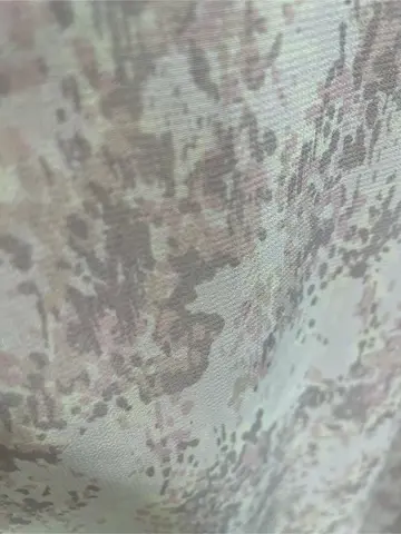 自由区 早川 コーディネート画像