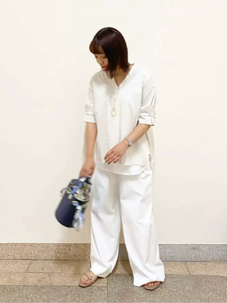 自由区 佐藤 コーディネート画像