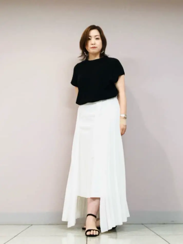  上島 コーディネート画像