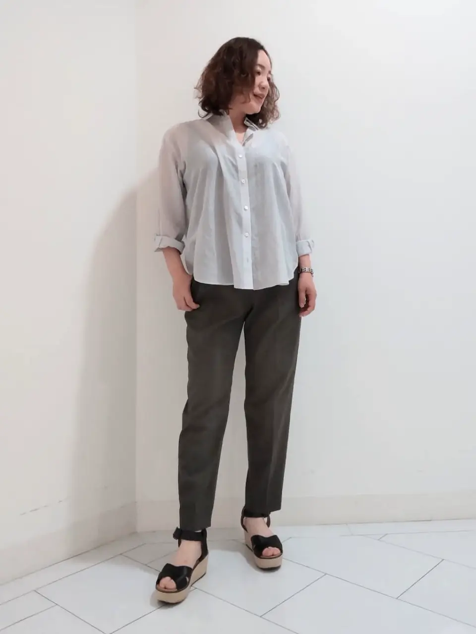  ナオミ コーディネート画像