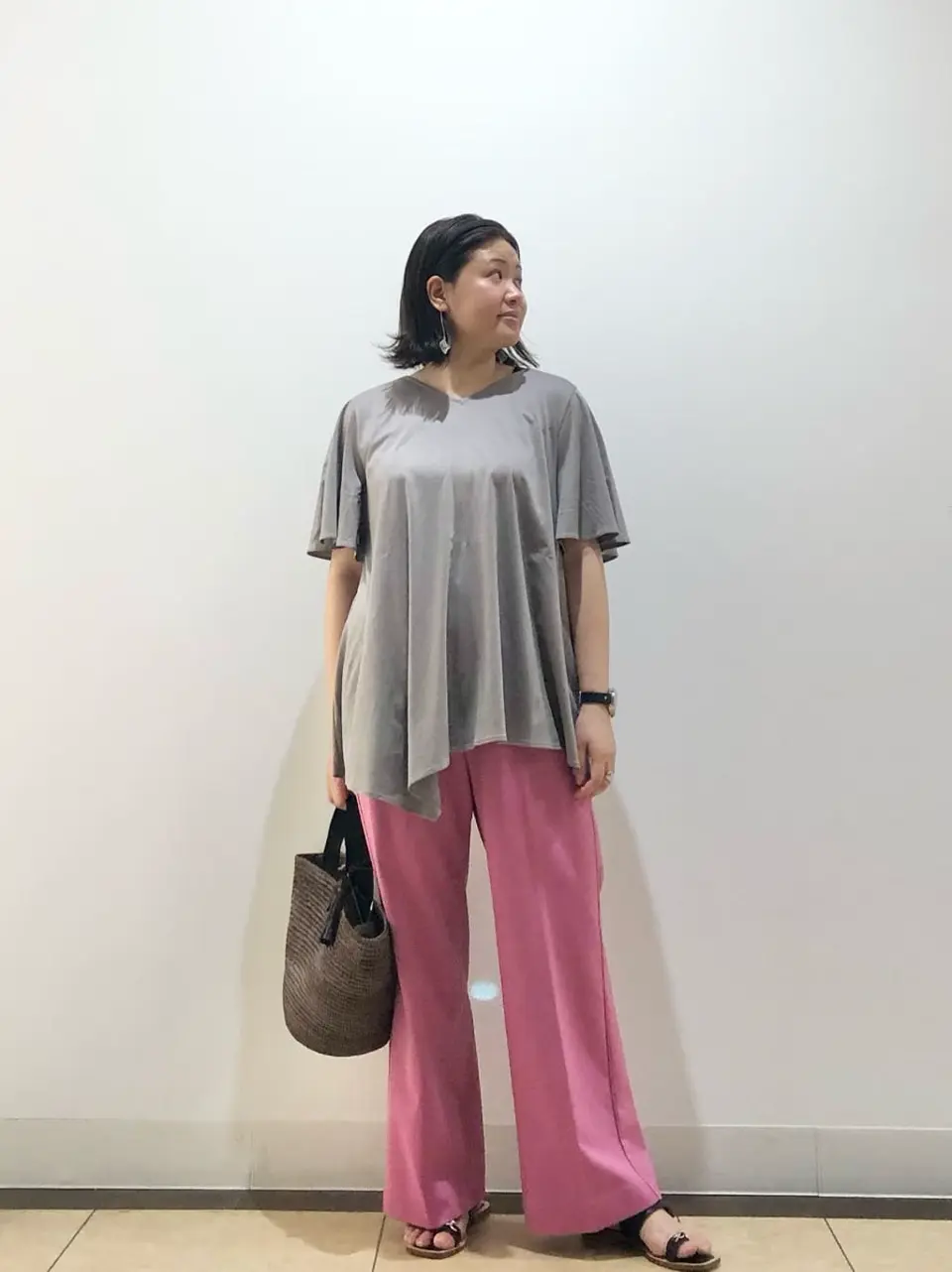 自由区 藤﨑 コーディネート画像