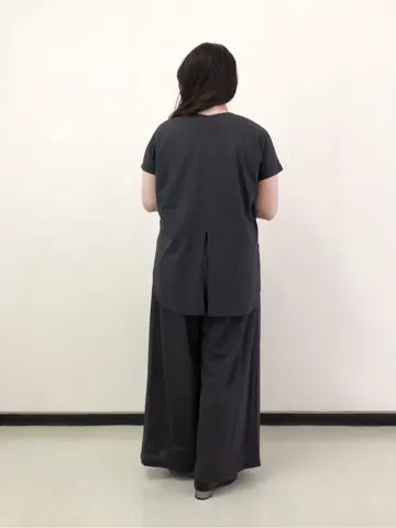 自由区 伊藤 コーディネート画像