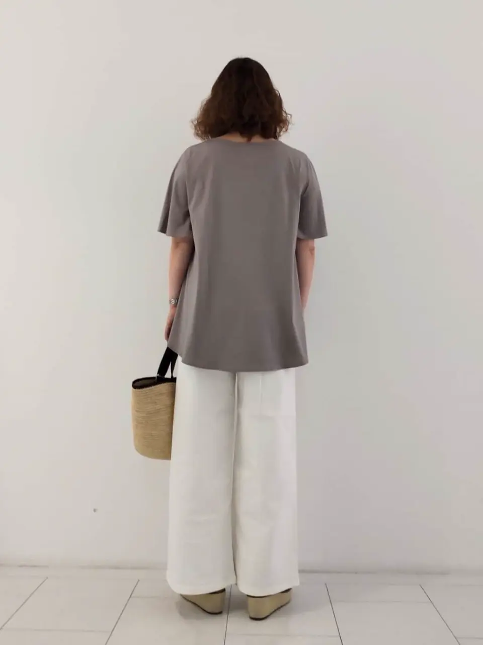 自由区 ナオミ コーディネート画像