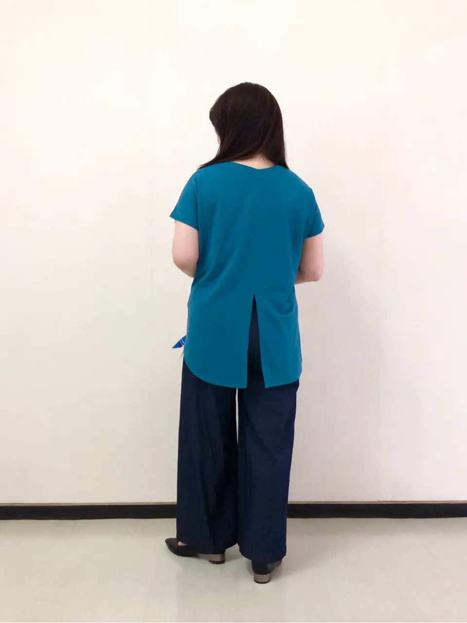 自由区 伊藤 コーディネート画像