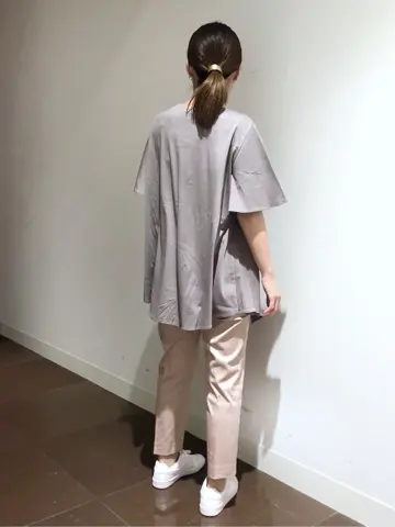 自由区 古宮 コーディネート画像