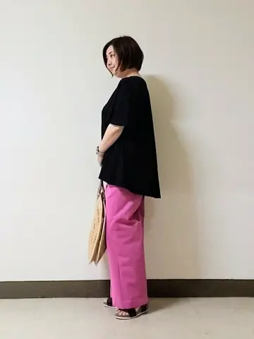 自由区 宇野 コーディネート画像