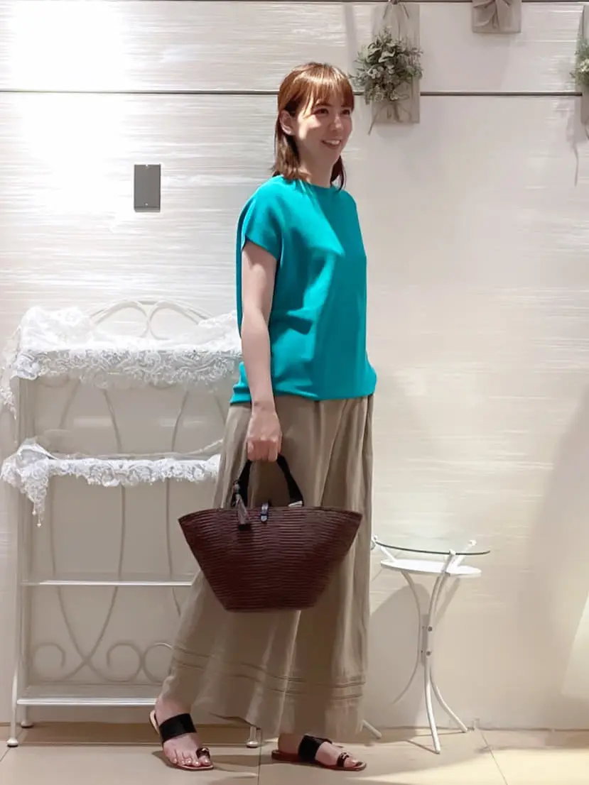  丸尾 コーディネート画像