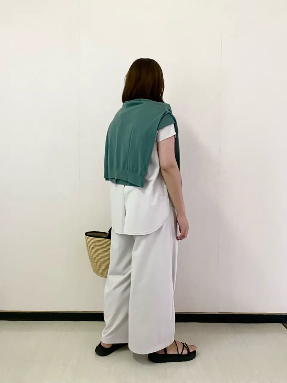 自由区 宮野 コーディネート画像