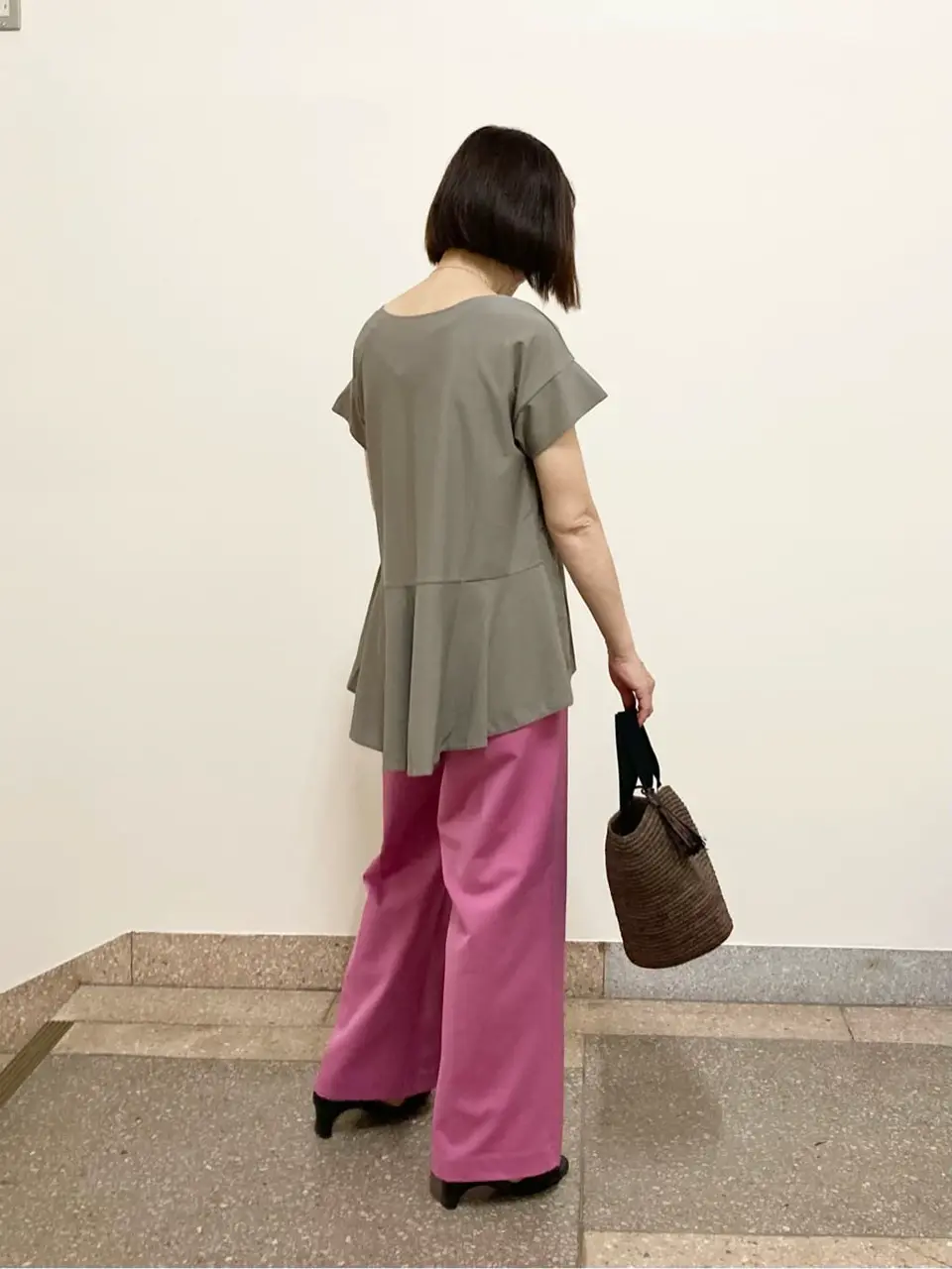 自由区 阿部 コーディネート画像