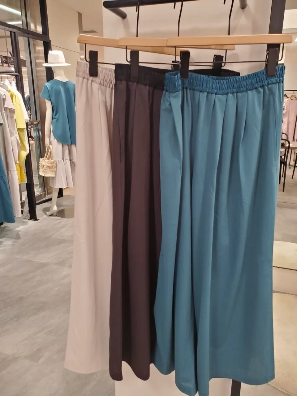 自由区 竹増 コーディネート画像