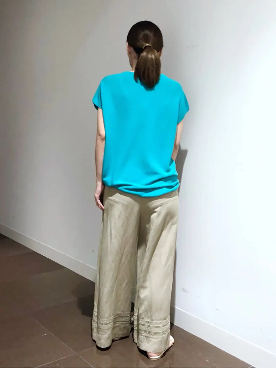 自由区 古宮 コーディネート画像