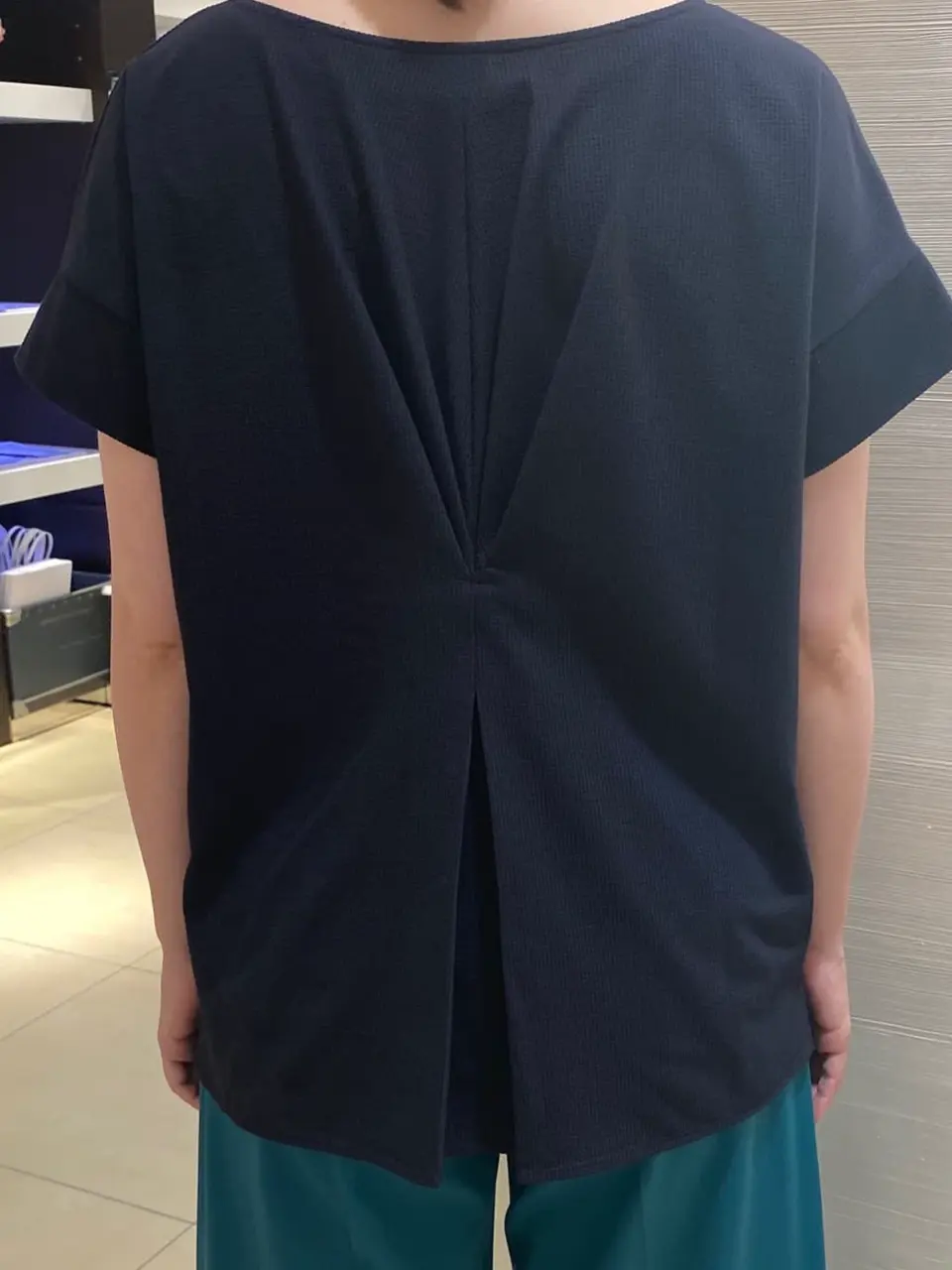 自由区 丸尾 コーディネート画像