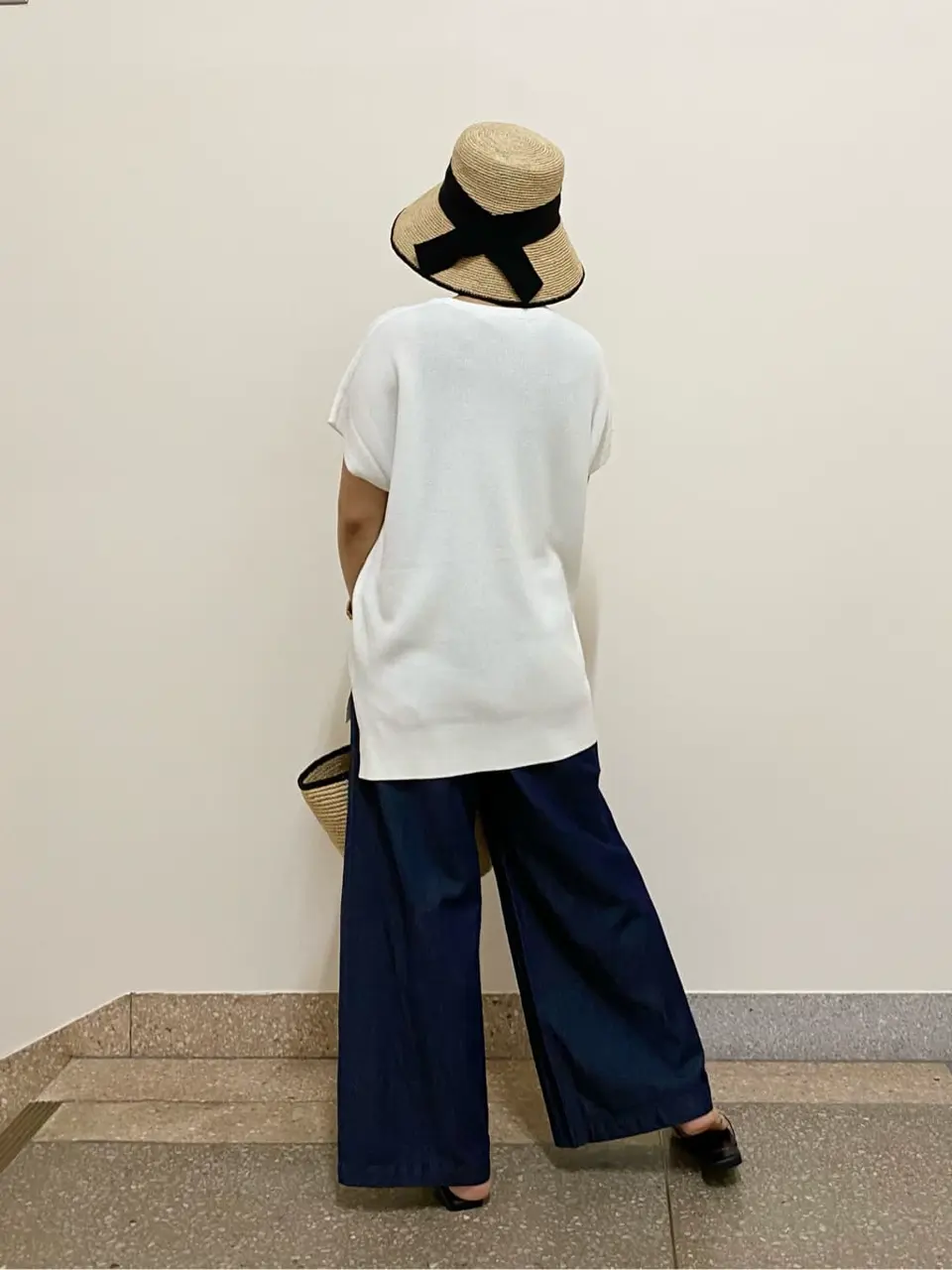 自由区 佐藤 コーディネート画像