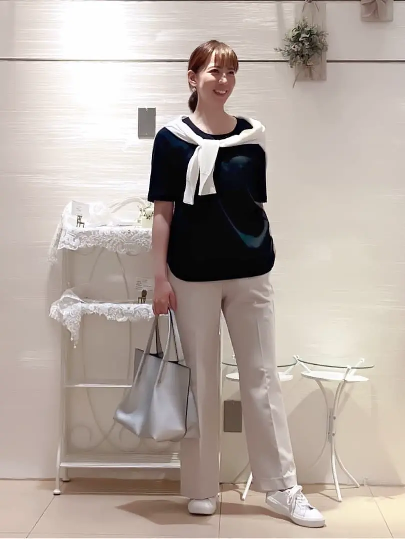  丸尾 コーディネート画像