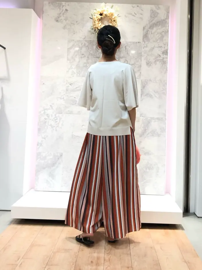 自由区 中尾 コーディネート画像