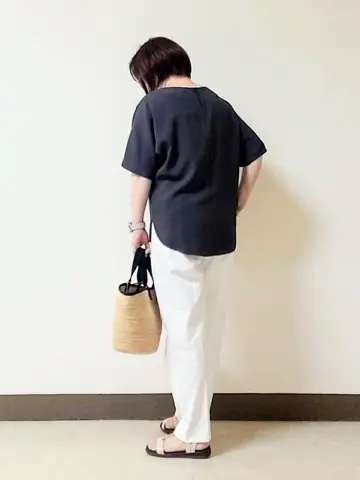 自由区 宇野 コーディネート画像