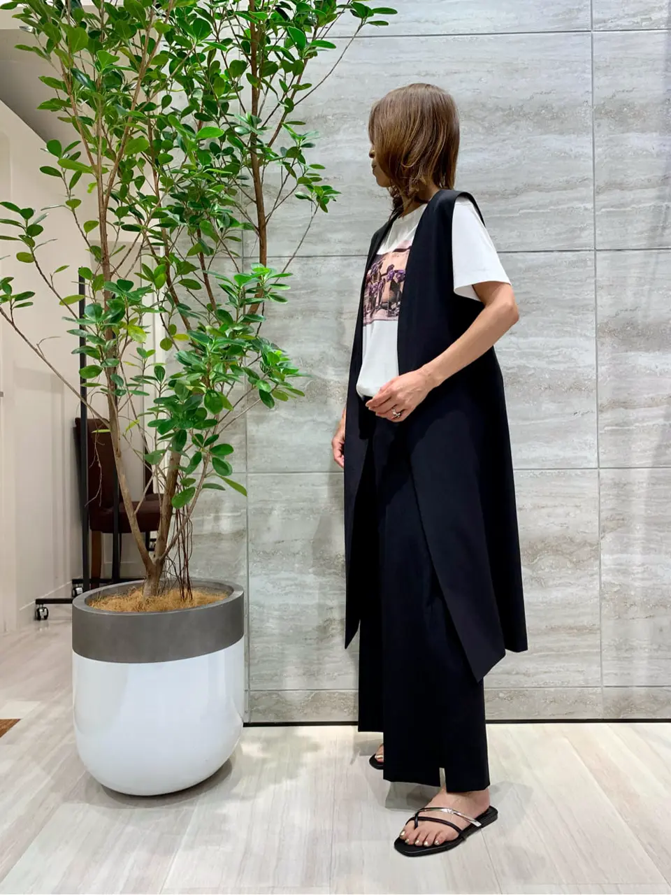 自由区 Ishii コーディネート画像