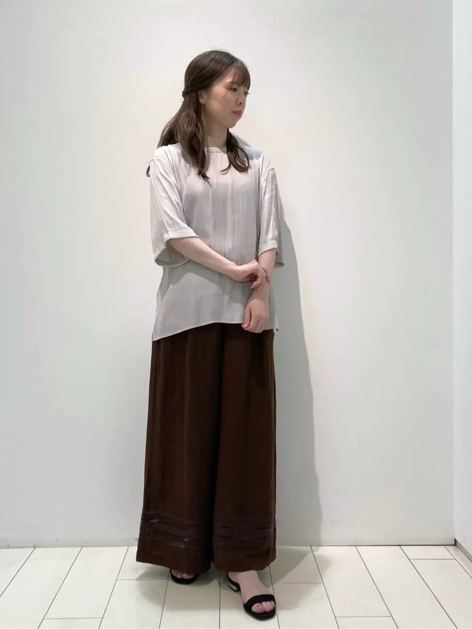  檀 コーディネート画像