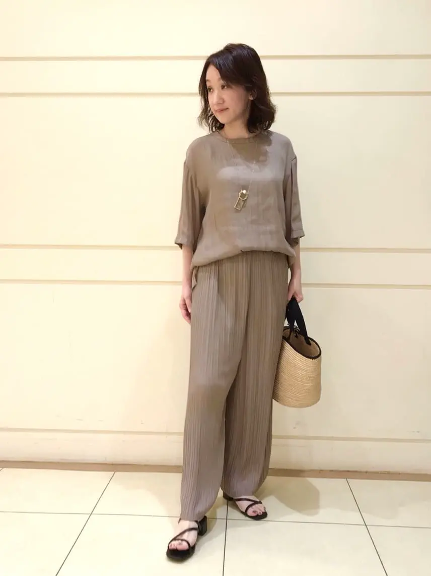 自由区 加藤 コーディネート画像