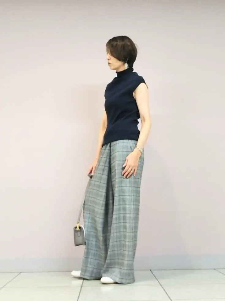 自由区 浅野 コーディネート画像