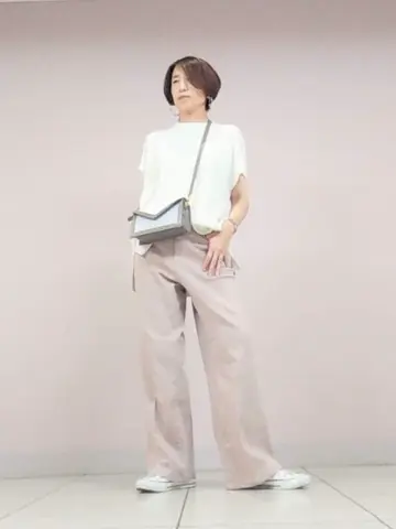 自由区 浅野 コーディネート画像